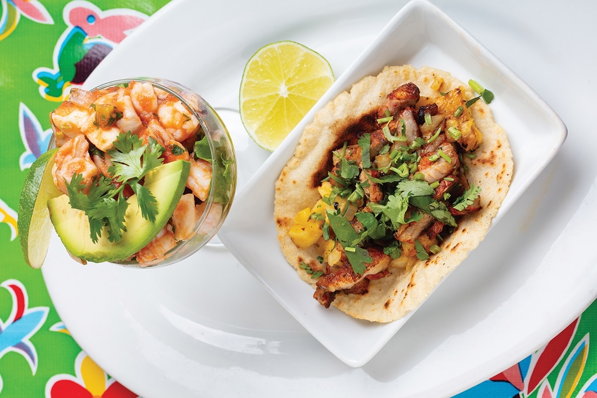 El Pavo Real Photos 2